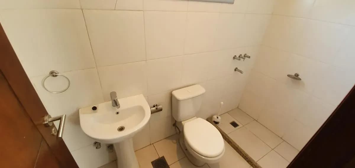 2-Bedroom Apartment for Sale in Recoleta, Asunción - Image 19