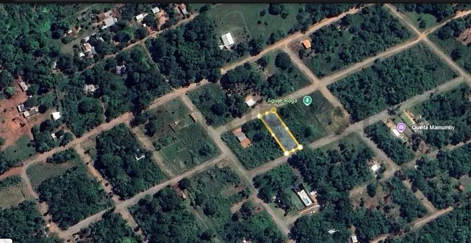 745m² Land for Sale in Ypacaraí - Image 1