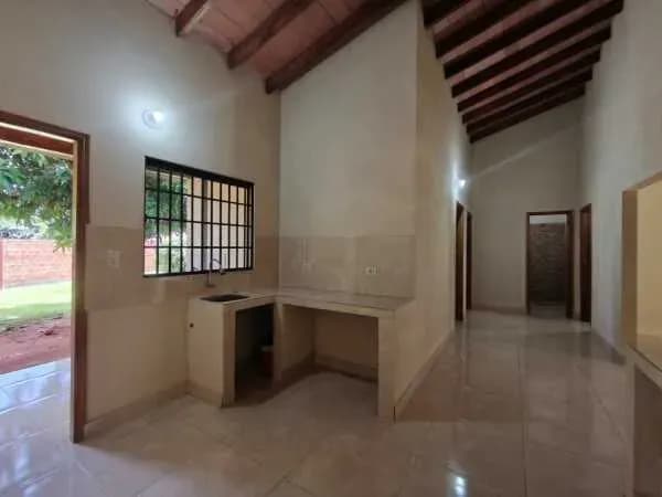 Casa de 3 quartos à venda no Centro, Villa Elisa - Image 6