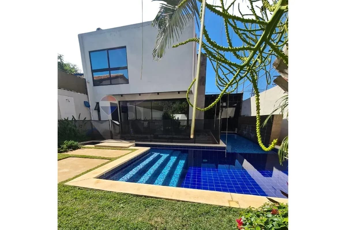 Casa de 4 dormitorios en Venta en San Miguel, San Lorenzo
