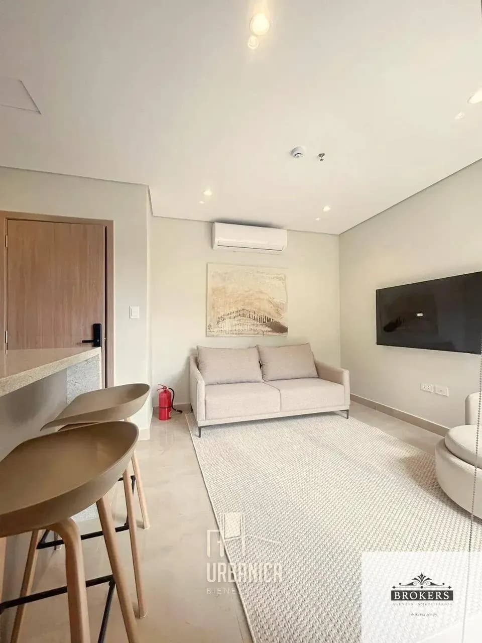 1-Bedroom Apartment for Rent in Salvador del Mundo, Asunción - Image 2