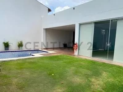 Casa de 3 dormitorios en Venta en Valle Apu´a I, Lambaré - Image 5
