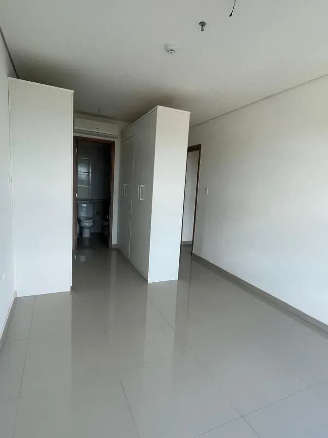 3-Bedroom Apartment for Sale in Santisima Trinidad, Asunción - Image 7