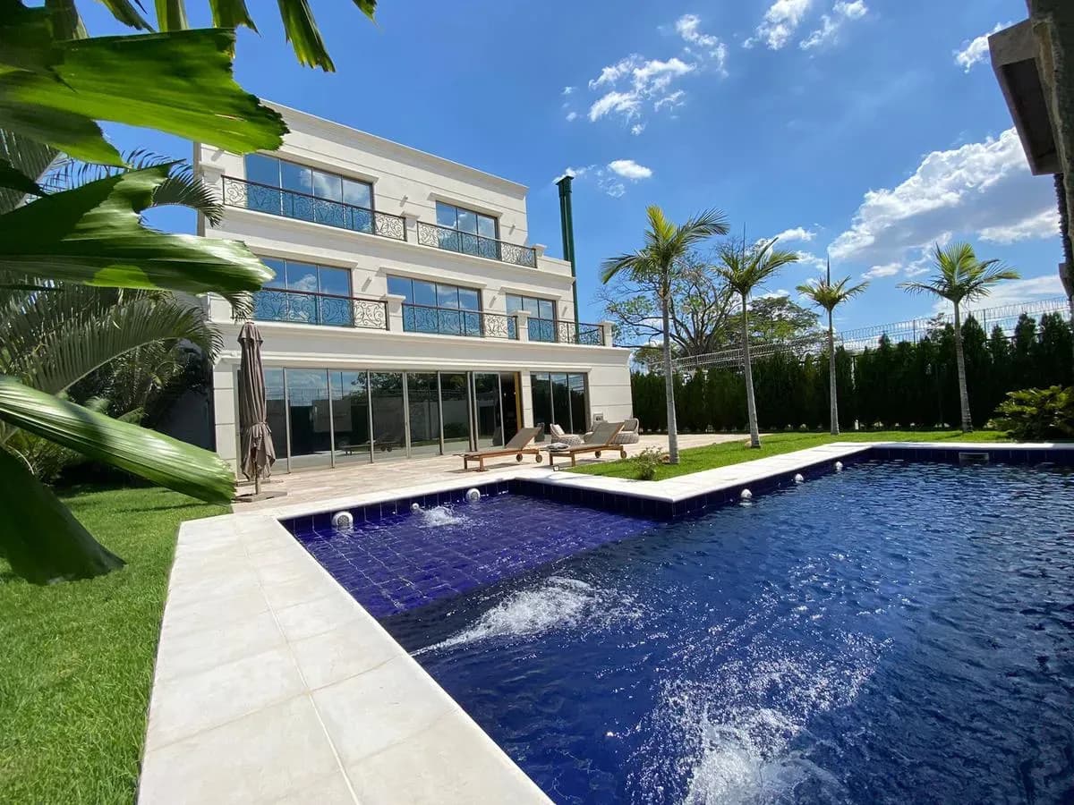 4-Bedroom House for Sale in Zárate Isla, Luque