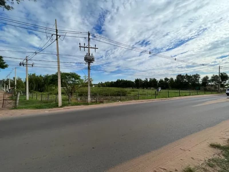 8,208m² Land for Sale in Surubi´i, Mariano Roque Alonso - Image 2