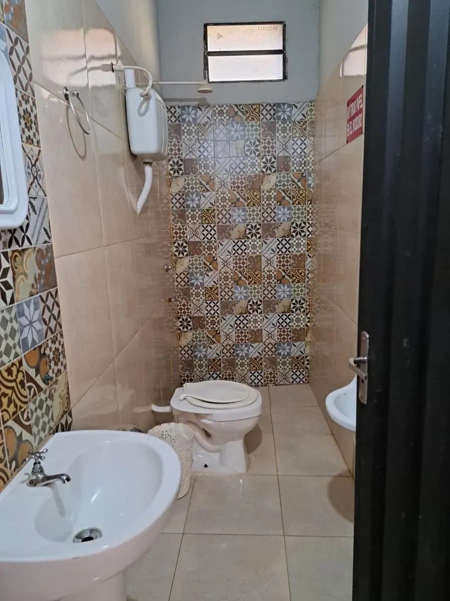 1 Bedroom House for Sale in Sagrada Familia, San Lorenzo - Image 5