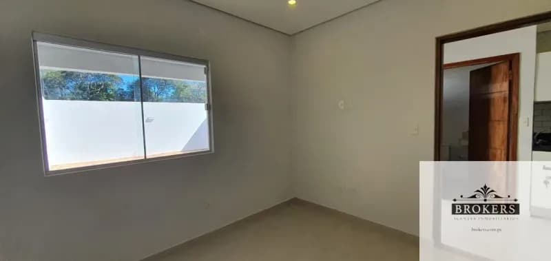Casa de 3 dormitorios en Venta en Mbachió II, Lambaré - Image 5