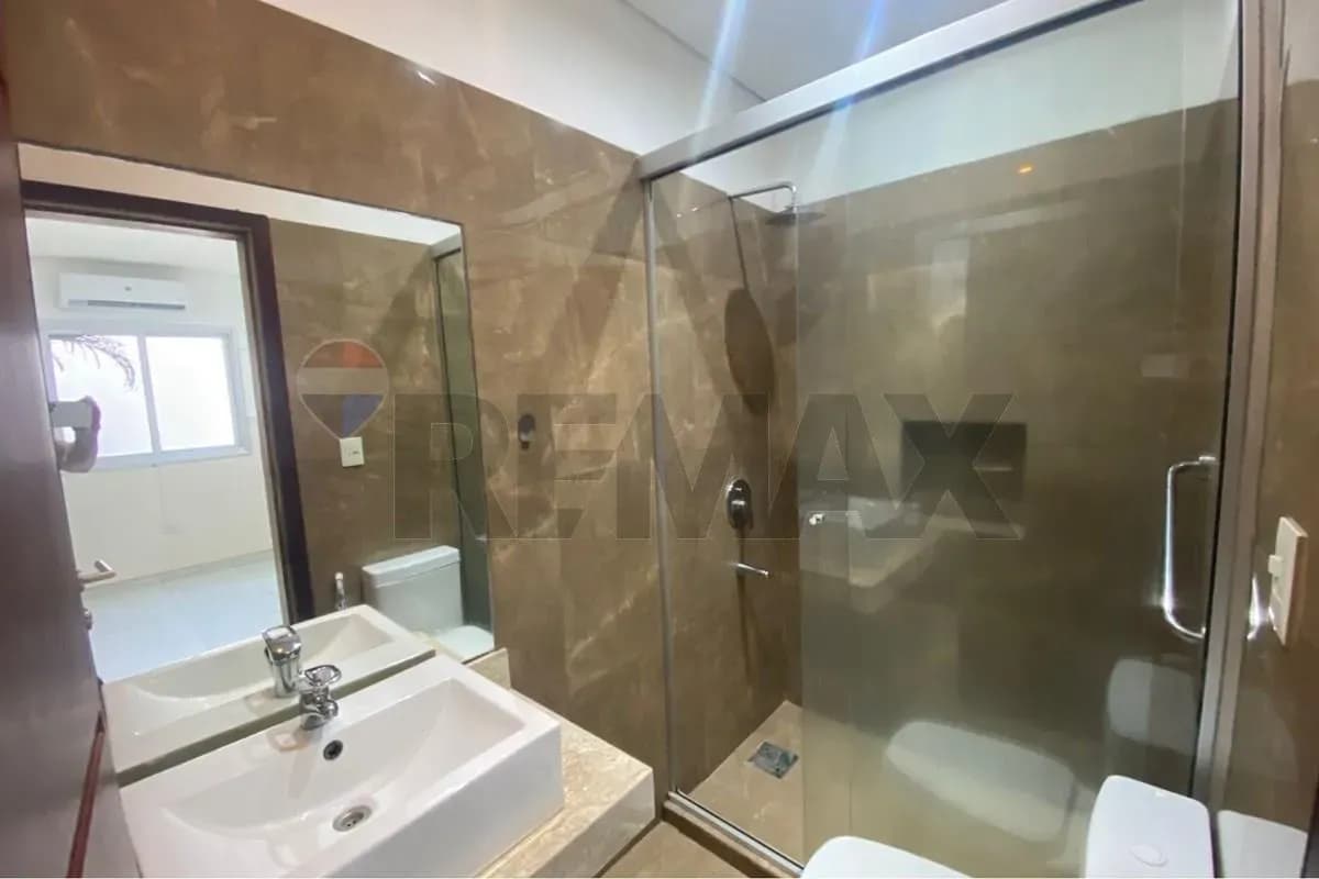 Casa de 3 dormitorios en Venta en Limpio - Image 10