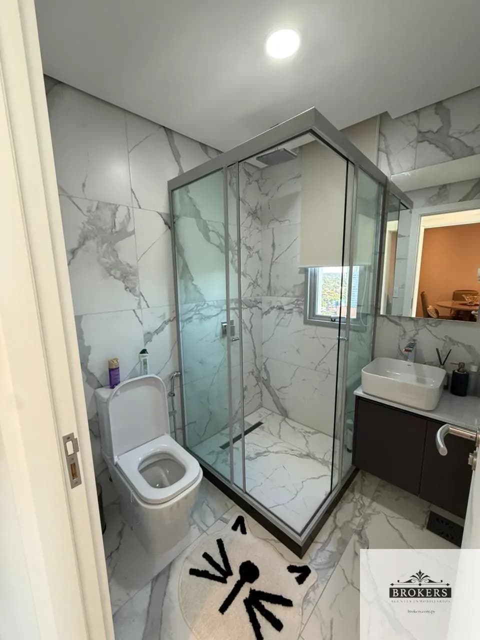 1-Bedroom Apartment for Rent in San Jorge, Asunción - Image 8