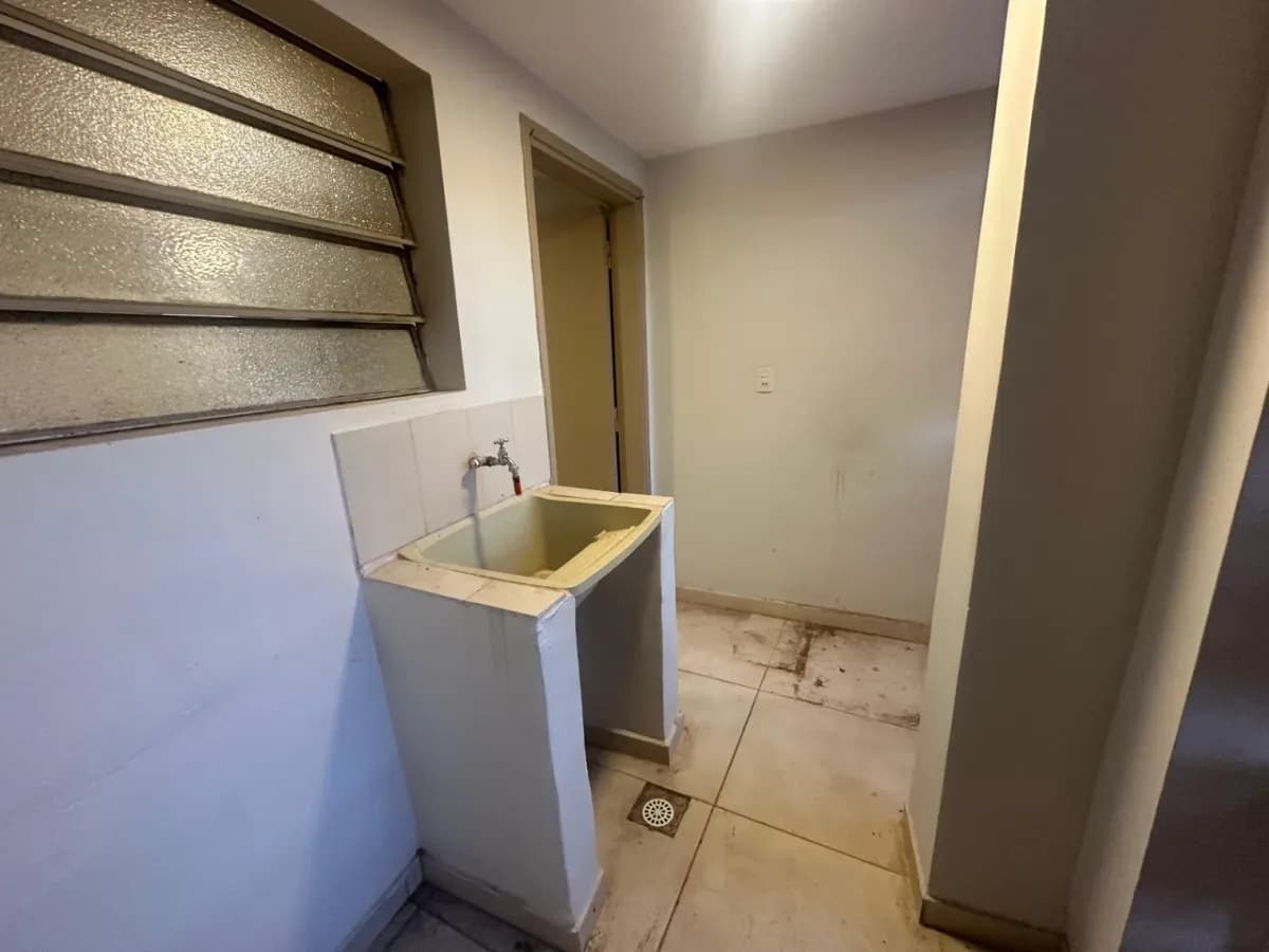 2-Bedroom Apartment for Sale in Santo Domingo, Asunción - Image 3