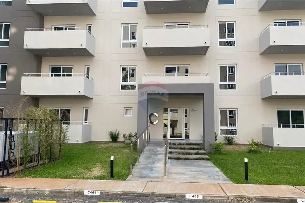 Departamento de 2 dormitorios en Venta en Segundo Barrio, Luque - Image 12