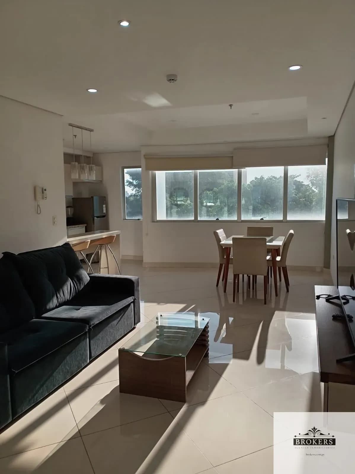 Departamento de 1 dormitorio en Alquiler en Villa Morra, Asunción - Image 7