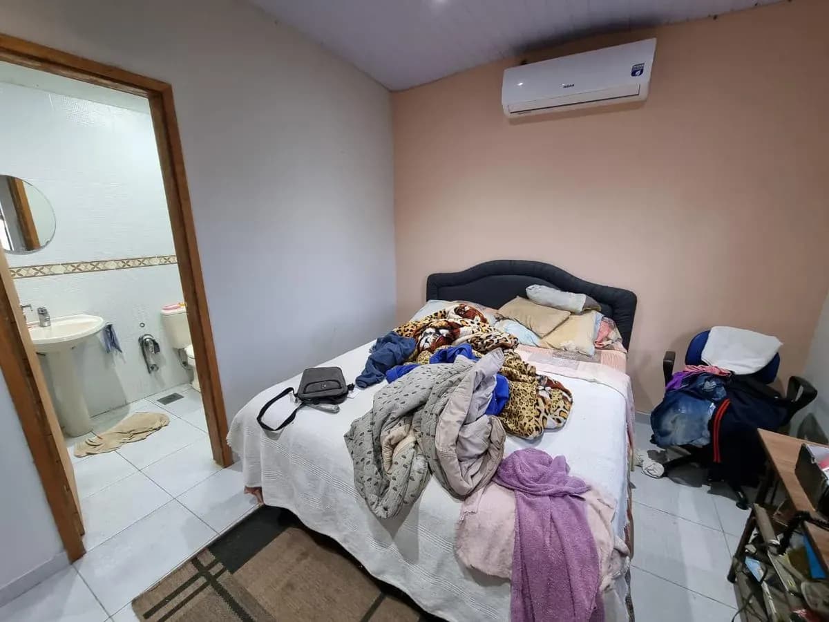 Casa de 3 dormitorios en Venta en San Lorenzo - Image 9