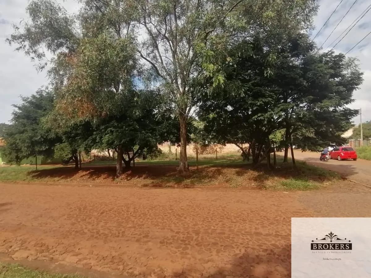 Terreno de 360m² à Venda em Caaguazú - Image 6
