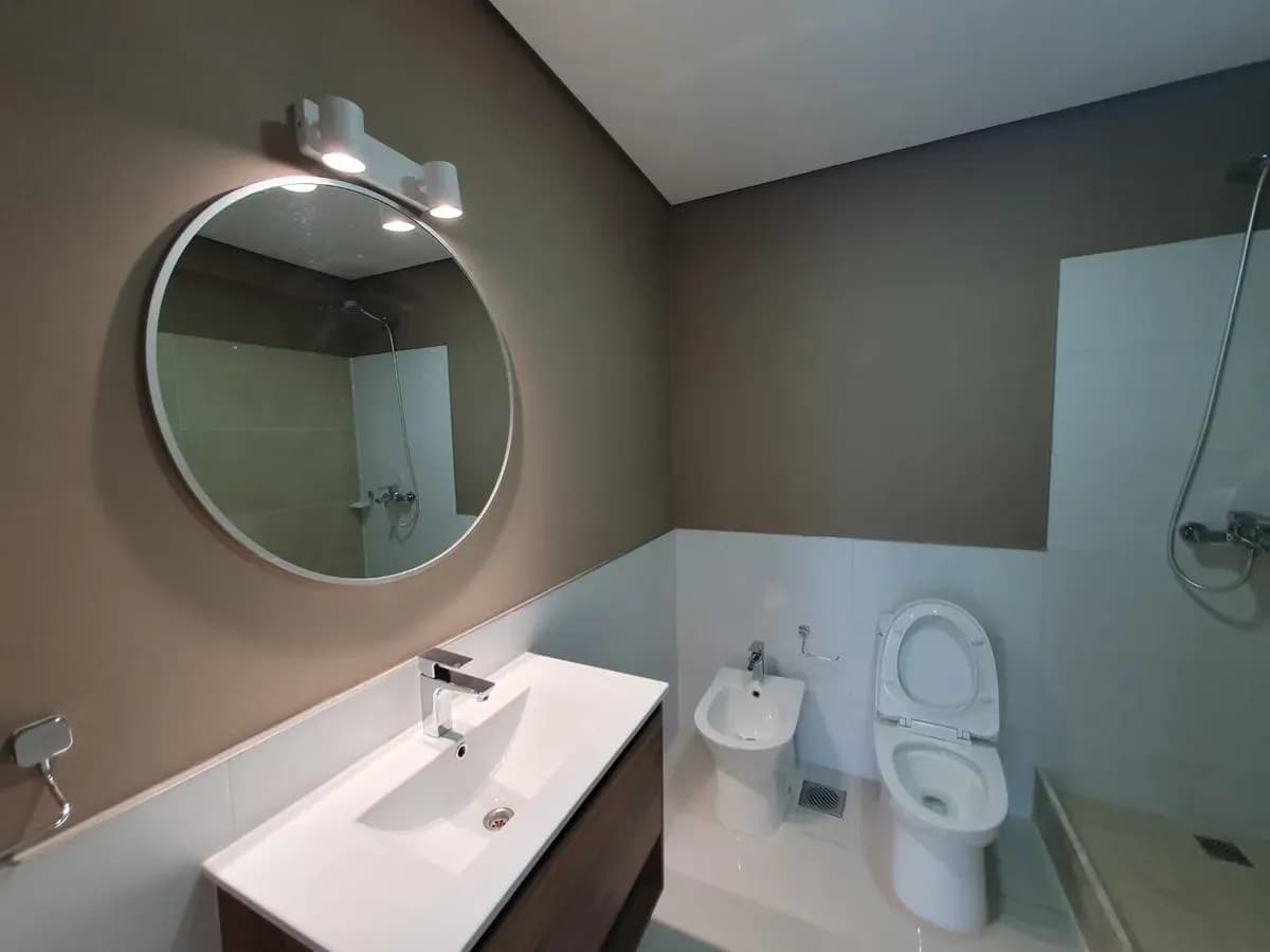 Office of 308m² for Rent in Salvador del Mundo, Asunción - Image 12