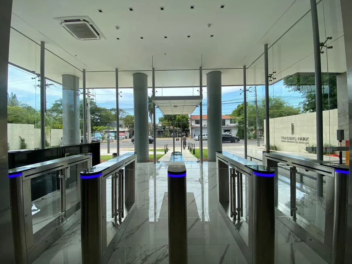 Office of 50m² for Sale in Salvador del Mundo, Asunción - Image 12