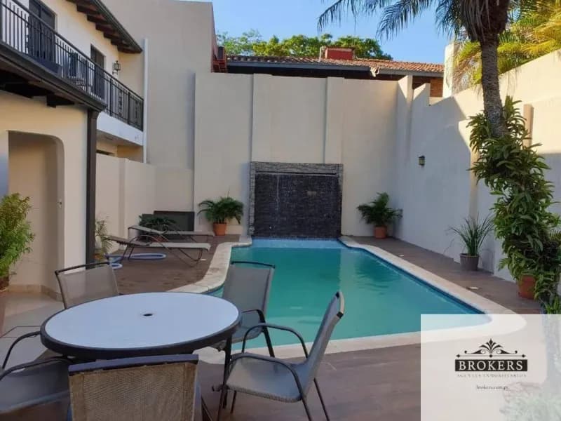 4-Bedroom House for Sale in Santo Domingo, Asunción - Image 4