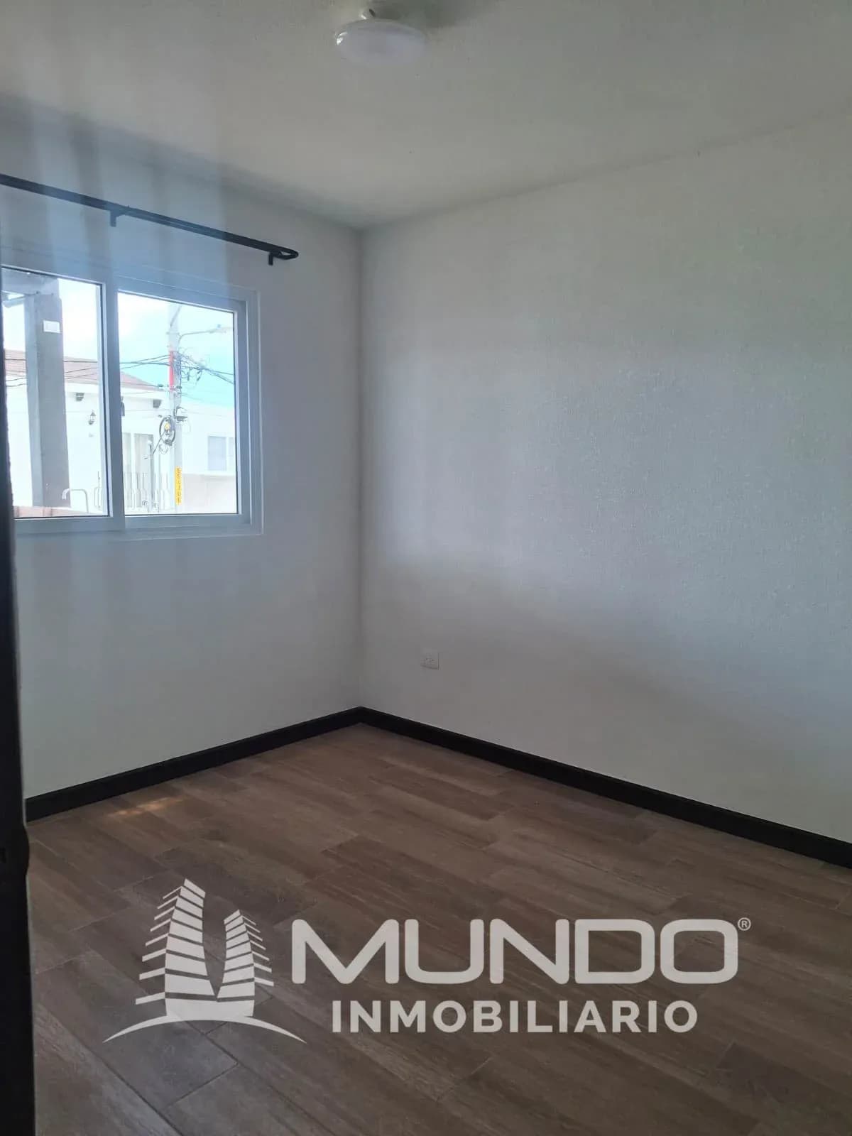 Casa de 3 dormitorios, 100m², en Alquiler en Departamento de Guatemala - Image 7
