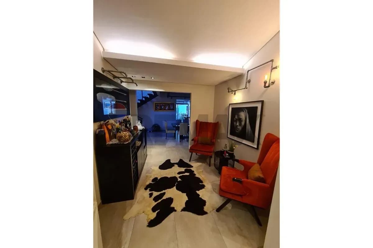 Casa de 4 dormitorios en Venta en San Miguel, San Lorenzo - Image 2