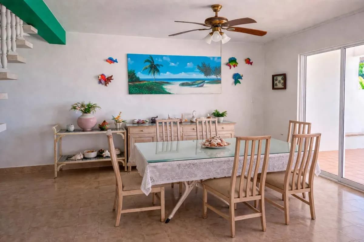 4-Bedroom House on CALLE 15 N 310 for Sale in Chicxulub Puerto - Image 5