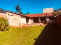 Casa de 2 dormitorios en Casa, 86m², en Venta en Laurelty, Luque - Image 3