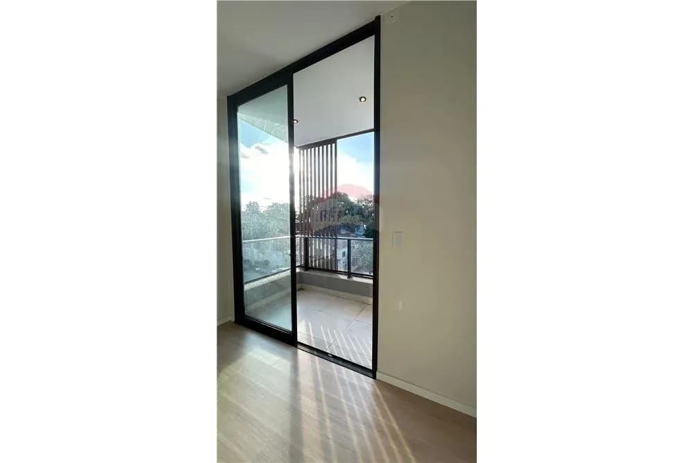 Apartamento de 1 quarto à Venda em Recoleta, Asunción - Image 2