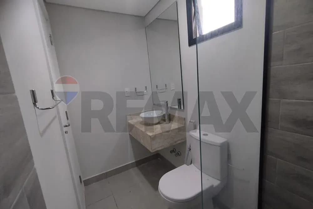Departamento de 1 dormitorio en Venta en Segundo Barrio, Luque - Image 10