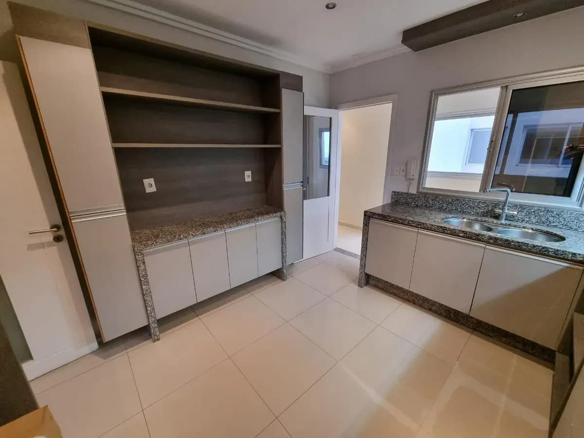 Departamento de 4 dormitorios en Alquiler en Las Lomas (Carmelitas), Asunción - Image 15