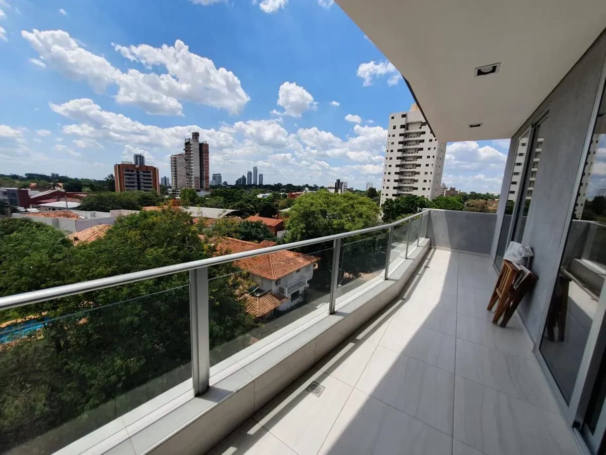 2-Bedroom Apartment for Rent in Carmelitas, Asunción - Image 7