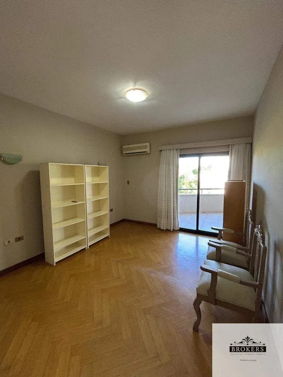 Departamento de 3 dormitorios en Alquiler en Carmelitas, Asunción - Image 11
