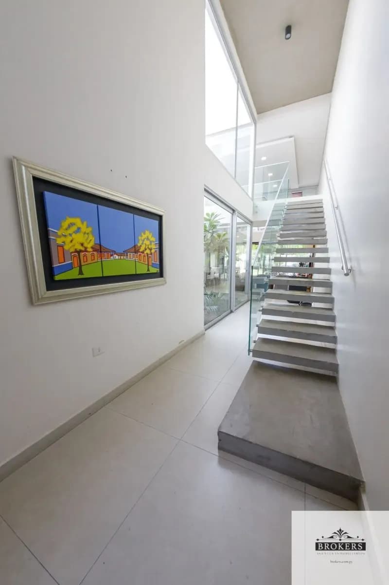 Casa de 3 quartos à venda em Loma Pytá, Assunção - Image 5
