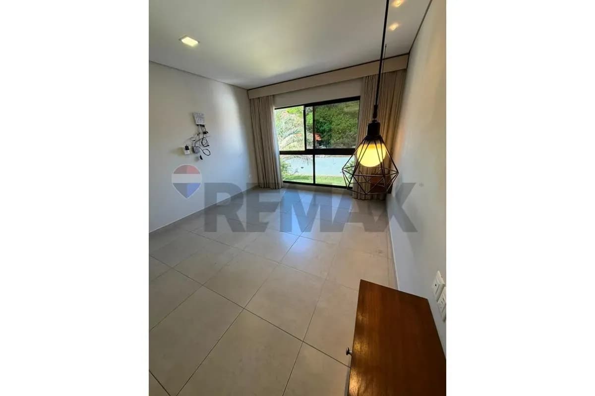 Casa de 4 dormitorios en Venta en San Miguel, San Lorenzo - Image 12