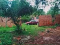 Terreno de 450m² en Venta en Itauguá - Image 3