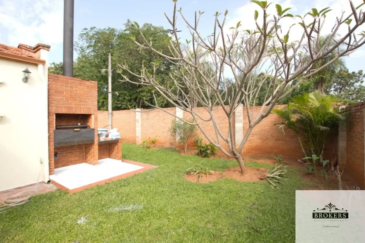Casa de 3 quartos à Venda no Cuarto Barrio, Luque - Image 5