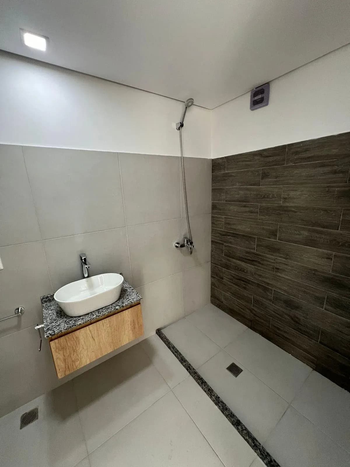 Apartamento à venda em Luis A. de Herrera - Image 11