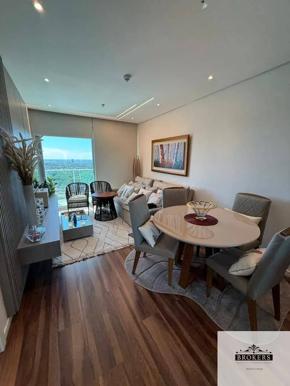 1-Bedroom Apartment for Rent in San Jorge, Asunción - Image 2