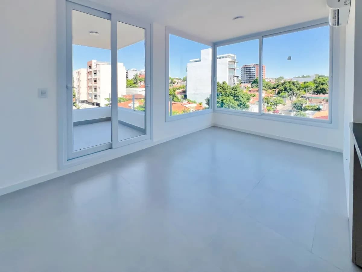 2-Bedroom Apartment for Sale in Jara, Asunción - Image 9