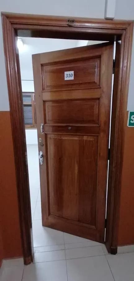 Office of 27m² for Rent in La Encarnación, Lambaré - Image 3