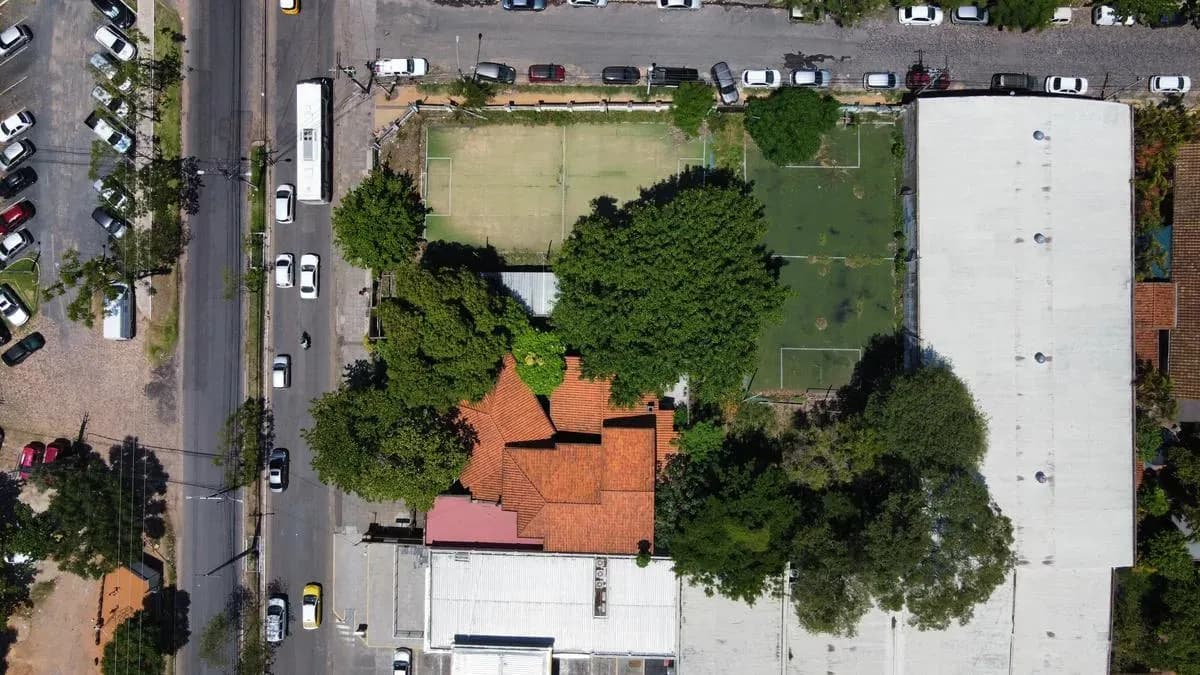 Terreno de 1.971m² à Venda em Tablada Nova, Assunção