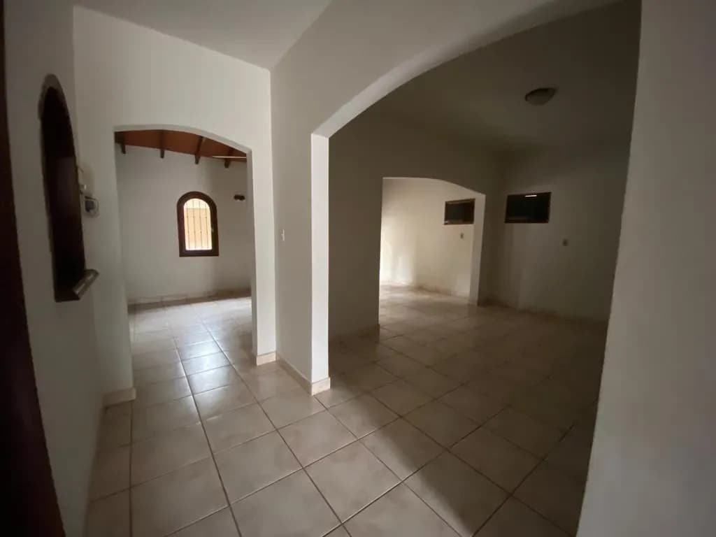Casa de 3 quartos à Venda em Republicano, Lambaré - Image 9