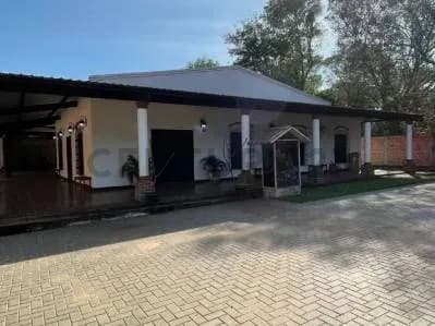 Terreno de 3.690m² à Venda em Piquete Cué, Limpio - Image 2