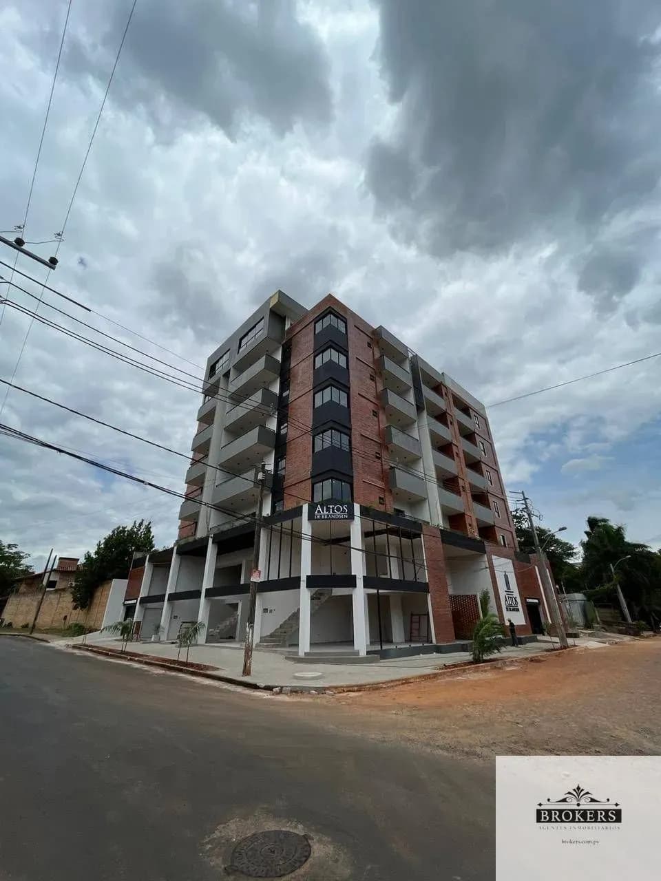 Apartamento de 1 dormitório à Venda em San Lorenzo - Image 2
