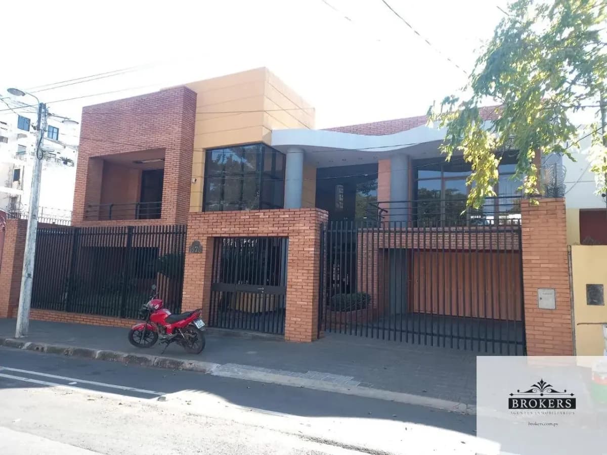 Escritório de 530m² para Alugar em Ciudad Nueva, Lambaré - Image 2