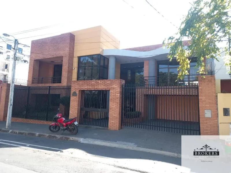Escritório de 530m² para Alugar em Ciudad Nueva, Lambaré - Image 2
