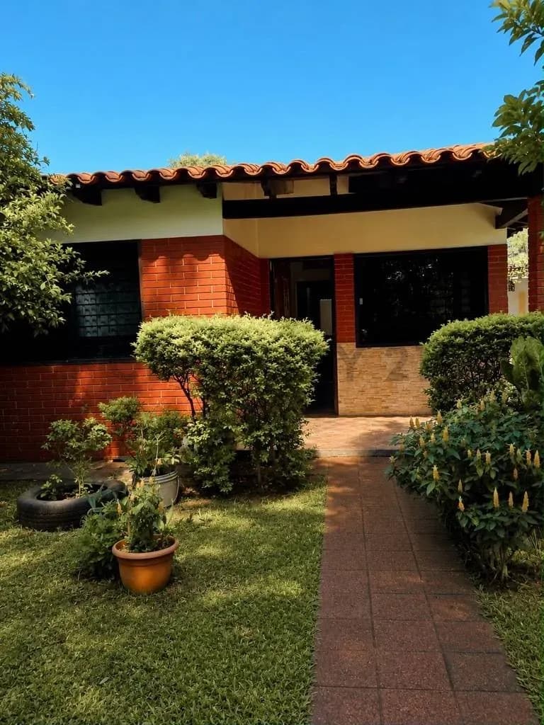Casa de 2 quartos à Venda em San Lorenzo