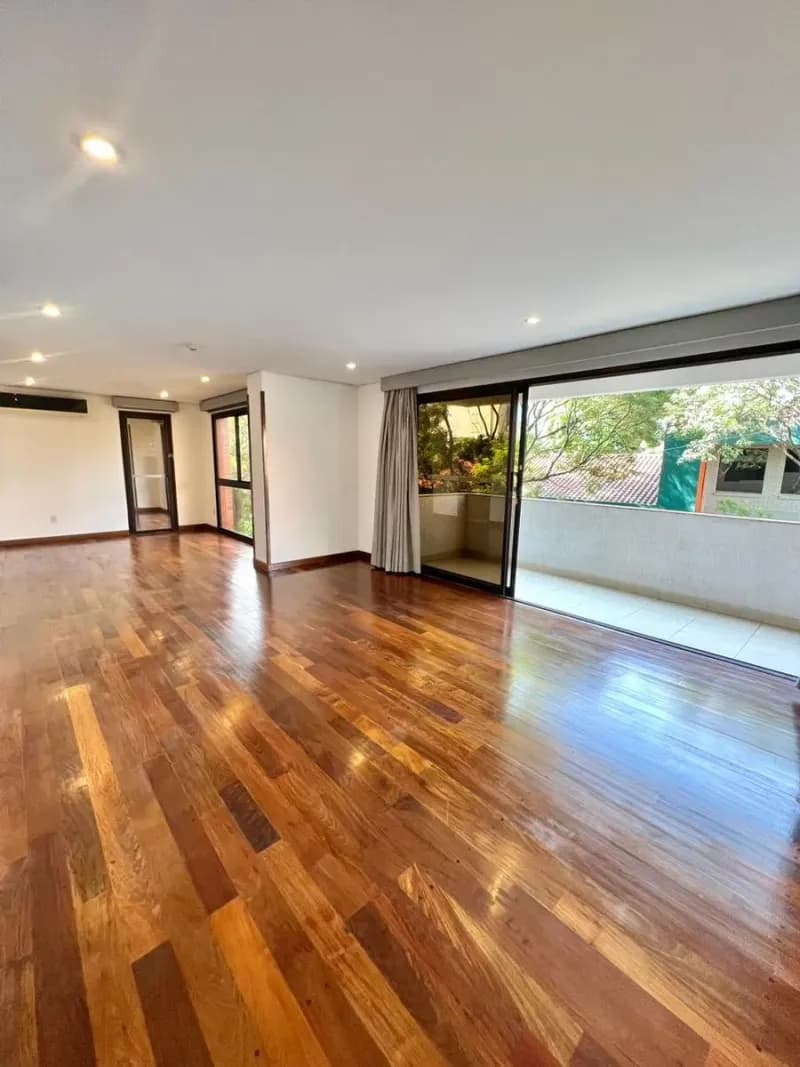 Apartamento de 3 quartos à Venda em Recoleta, Assunção - Image 5