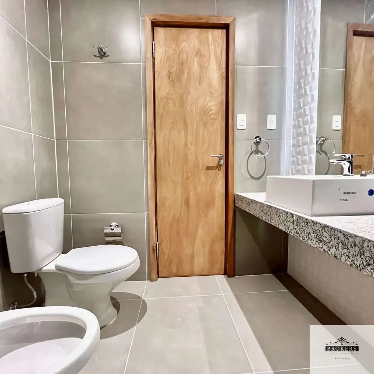 3-Bedroom Apartment for Sale in Jara, Asunción - Image 13