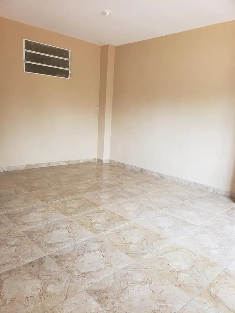 4-Bedroom House for Sale in Las Mercedes, San Lorenzo - Image 3
