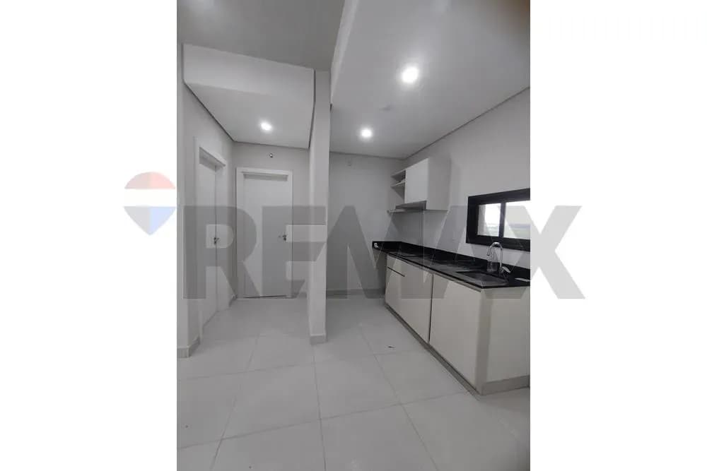 Departamento de 1 dormitorio en Venta en Segundo Barrio, Luque - Image 12
