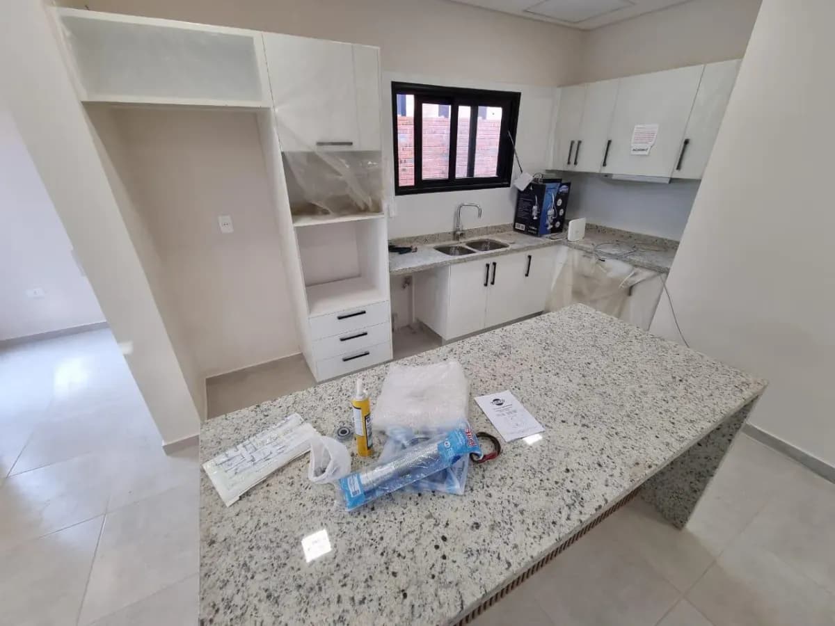 Casa de 3 Quartos à Venda em San Bernardino - Image 2